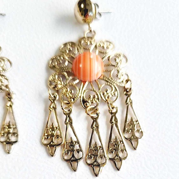 ๐๐ Vintage Coral & Gold Plated Integrate Design Dangle Earrings - Picture 2 of 4